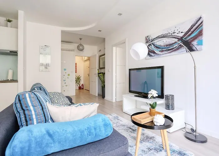 Cardo Apartments